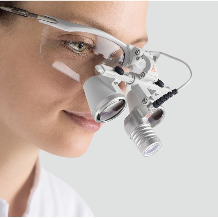 Lampe frontale HEINE LoupeLight2 LED avec loupes HR 2,5x