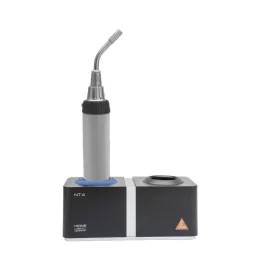 HEINE Finoff LED transilluminator with table charger